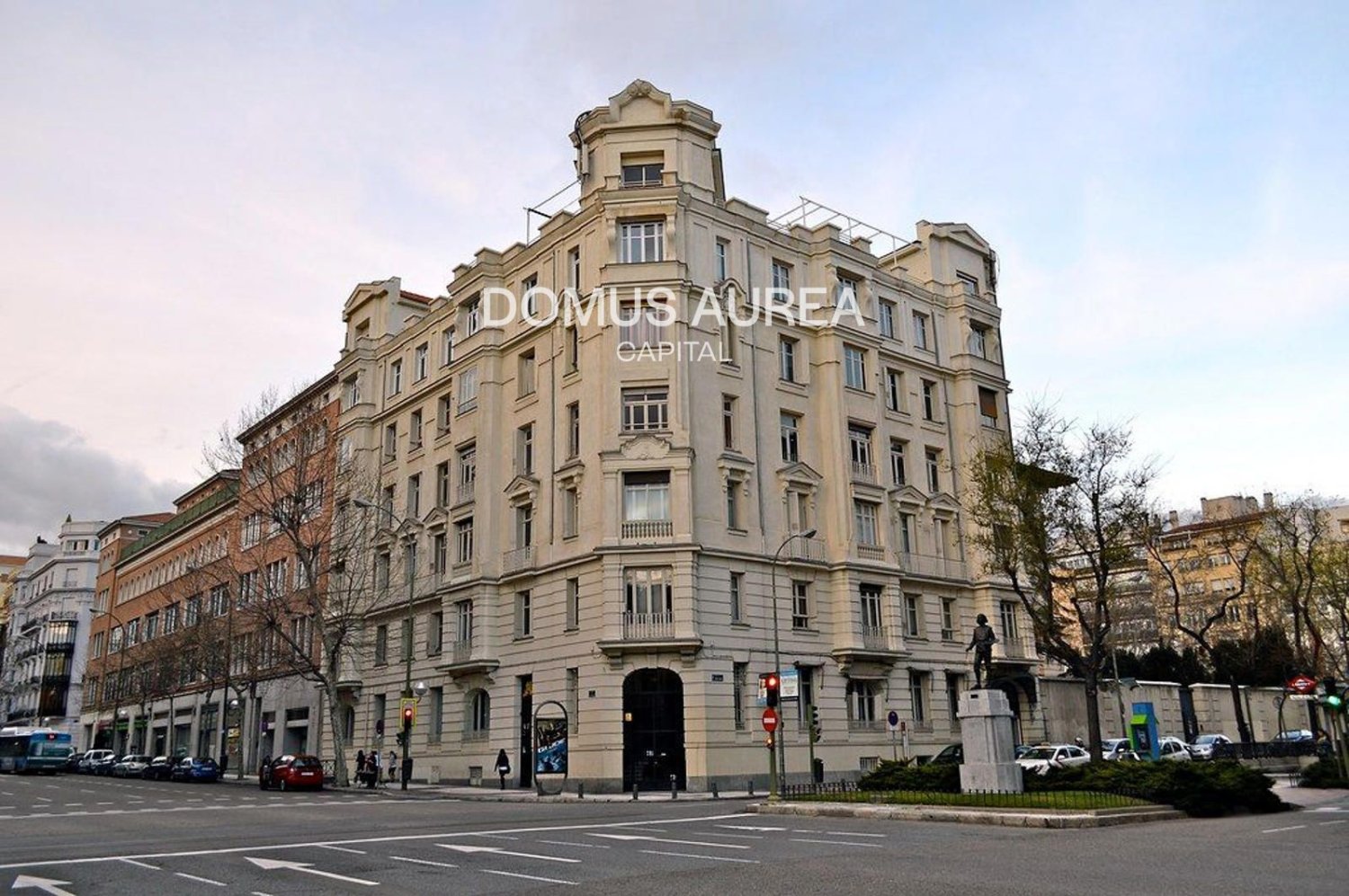 2 bedrooms Apartment in Madrid, Spain No. 238882