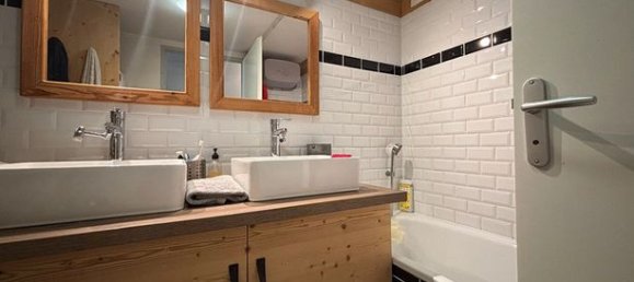 3 bedrooms Apartment in Seez, France No. 289750 11