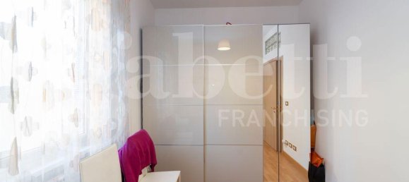 4-Zimmer Wohnung in Monza, Italy, Nr. 32358 6