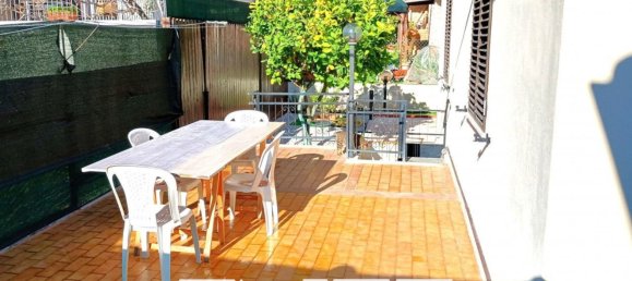 4 rooms House in Castelfidardo, Italy No. 99129 8