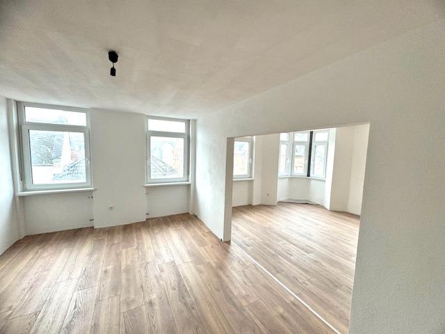 3 bedrooms Apartment in Trier-Saarburg, Germany No. 198029