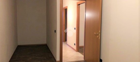 3غرفة شقة في Lonato del Garda, Italy رقم 72461 18