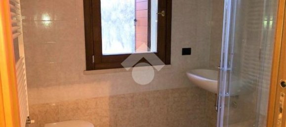 3غرفة شقة في Lonato del Garda, Italy رقم 72461 25