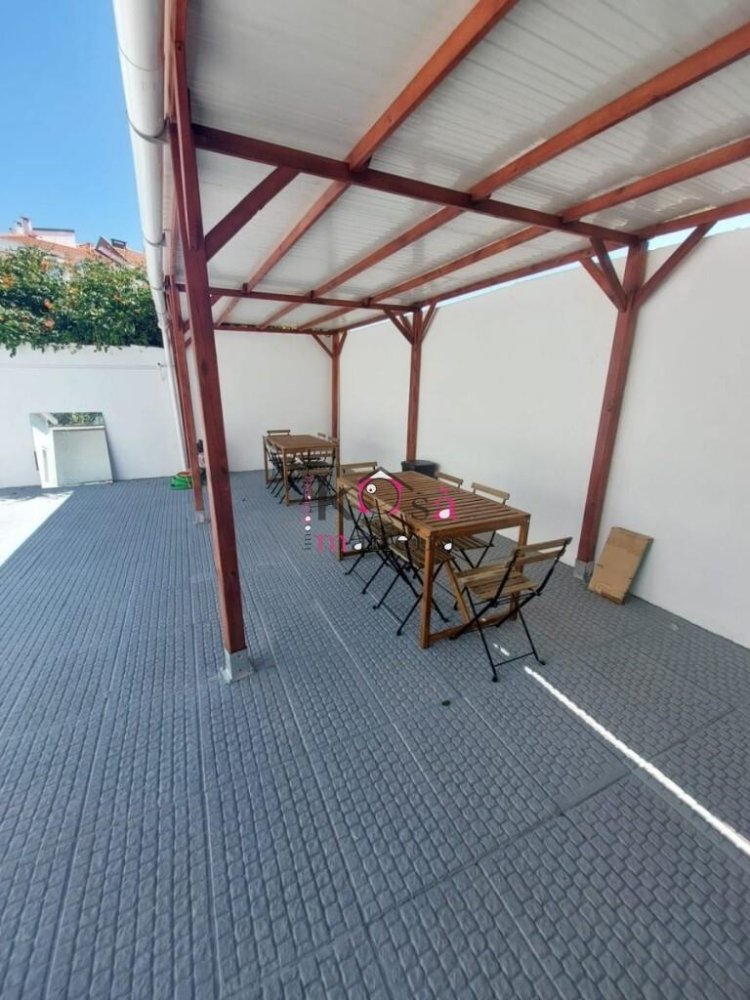 5 bedrooms House in Lisbon, Portugal No. 135016