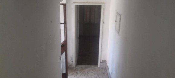 Casa de 5 divisões em Cava de' Tirreni, Italy N.º 120311 2