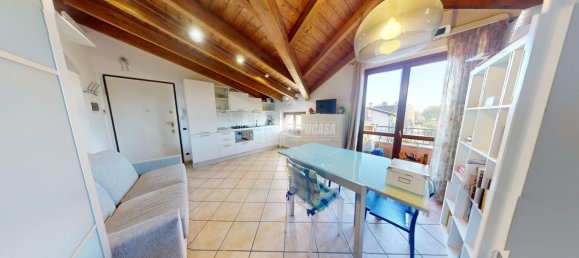 Студия в Кадораго, Италия № 220561 5