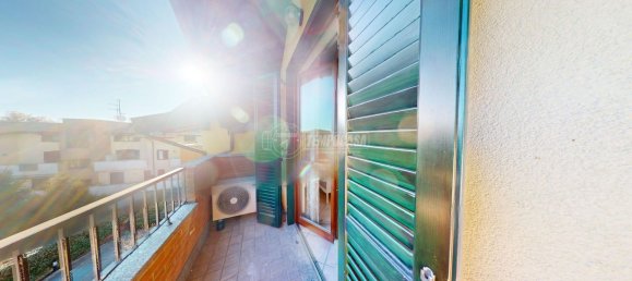 Студия в Кадораго, Италия № 220561 11