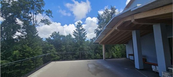 Квартира с 3 комнатами в Боско Кьезануова, Италия № 305279 23