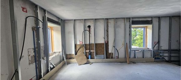 Квартира с 3 комнатами в Боско Кьезануова, Италия № 305279 35