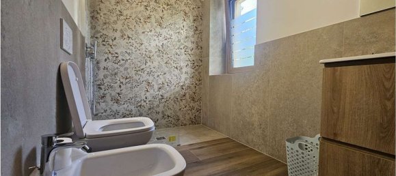 Квартира с 3 комнатами в Боско Кьезануова, Италия № 305279 40