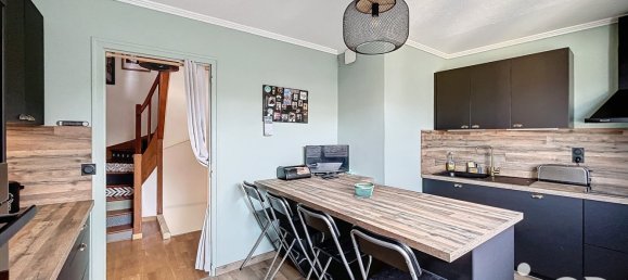 3 bedrooms Townhouse in Monthelon, France No. 50461 2