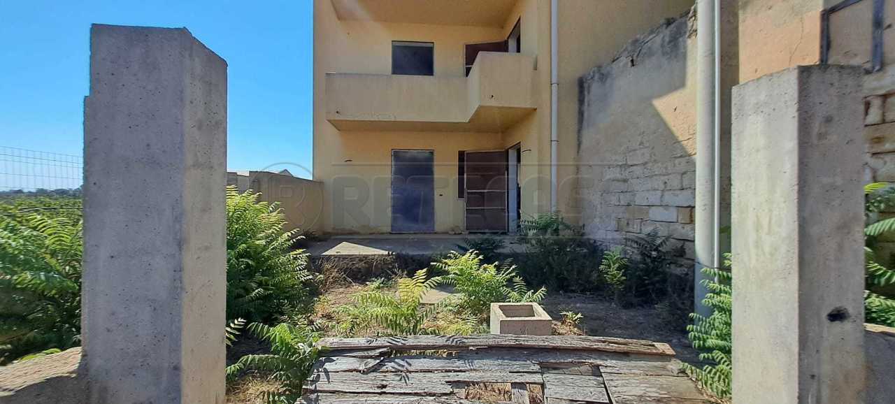 3 bedrooms House in Petrosino, Italy No. 328648