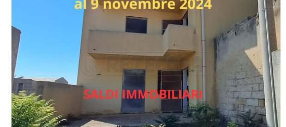 3 bedrooms House in Petrosino, Italy No. 328648 2