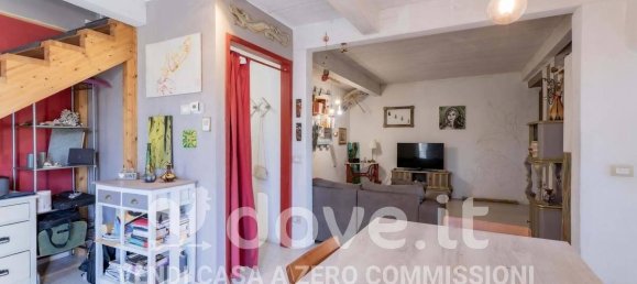 3غرفة شقة في Solbiate con Cagno, Italy رقم 39551 3