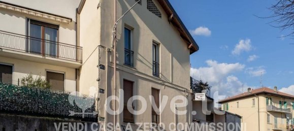 3غرفة شقة في Solbiate con Cagno, Italy رقم 39551 27