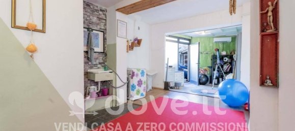 3غرفة شقة في Solbiate con Cagno, Italy رقم 39551 25