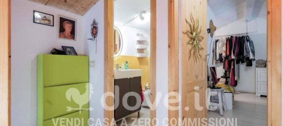 3غرفة شقة في Solbiate con Cagno, Italy رقم 39551 23