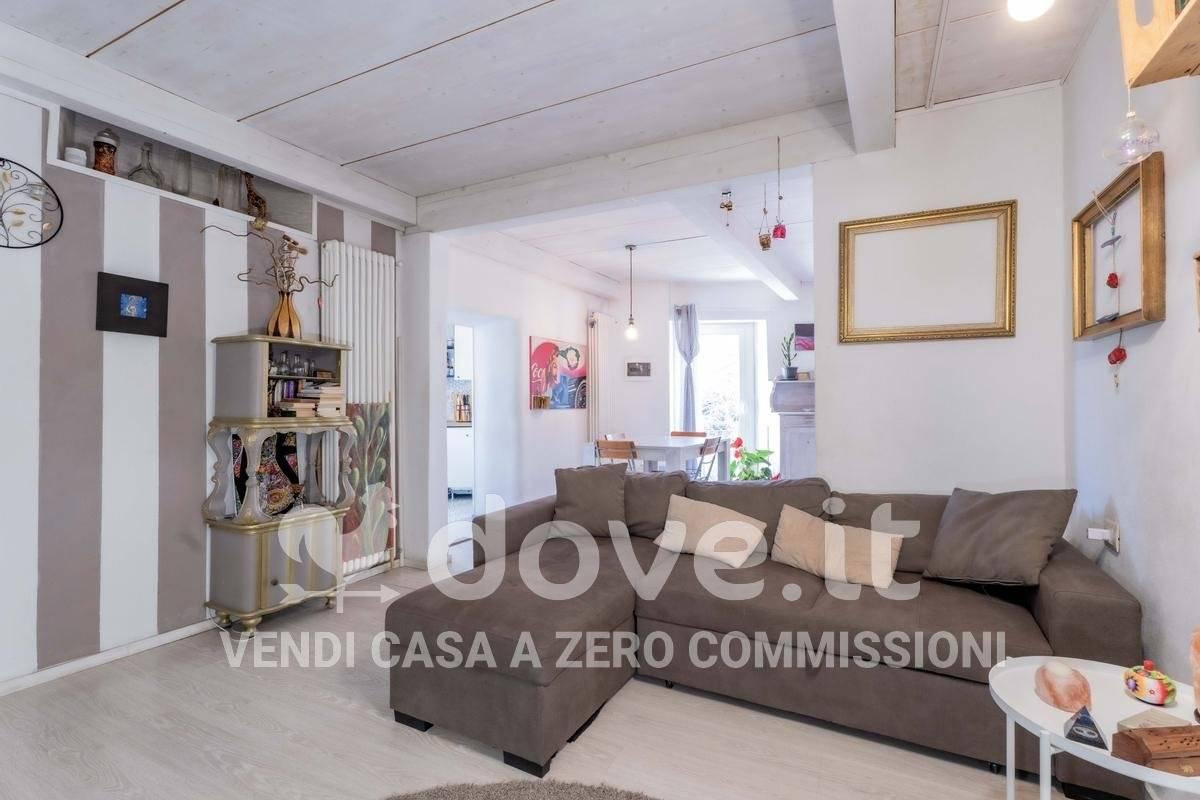 3غرفة شقة في Solbiate con Cagno, Italy رقم 39551