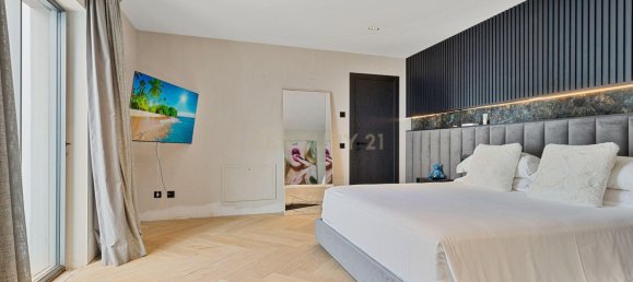 5 chambres Villa à El Paraiso, Spain No. 57402 26