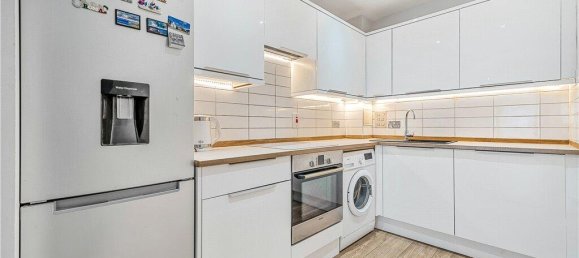 1 bedroom Apartment in London, United Kingdom No. 7782 15