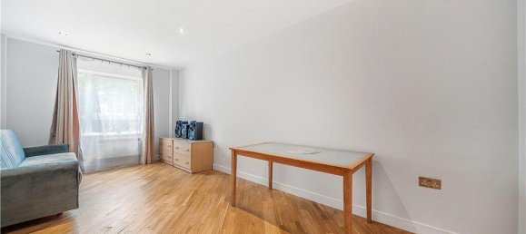 1 bedroom Apartment in London, United Kingdom No. 7782 2