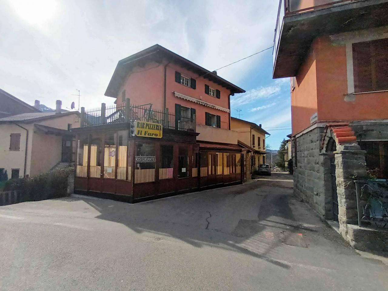 10 rooms Villa in Ventasso, Italy No. 109427