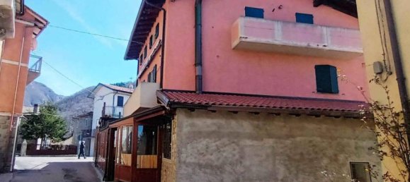 10 rooms Villa in Ventasso, Italy No. 109427 2