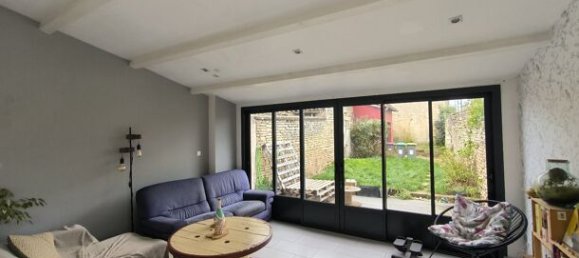 3 bedrooms House in Niort, France No. 102938 5