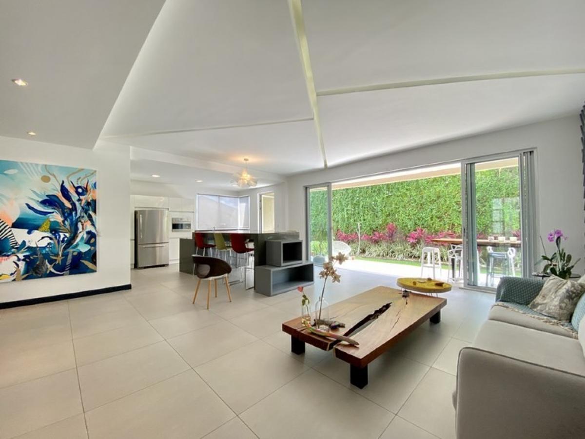 4 bedrooms Condo in Santa Ana, Costa Rica No. 613