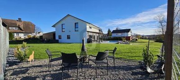 Дом с 6 комнатами в Баден-Вюртемберг, Германия № 50235 3