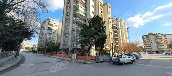 Wohnung 4+1 in Izmir, Turkey, Nr. 40863 23