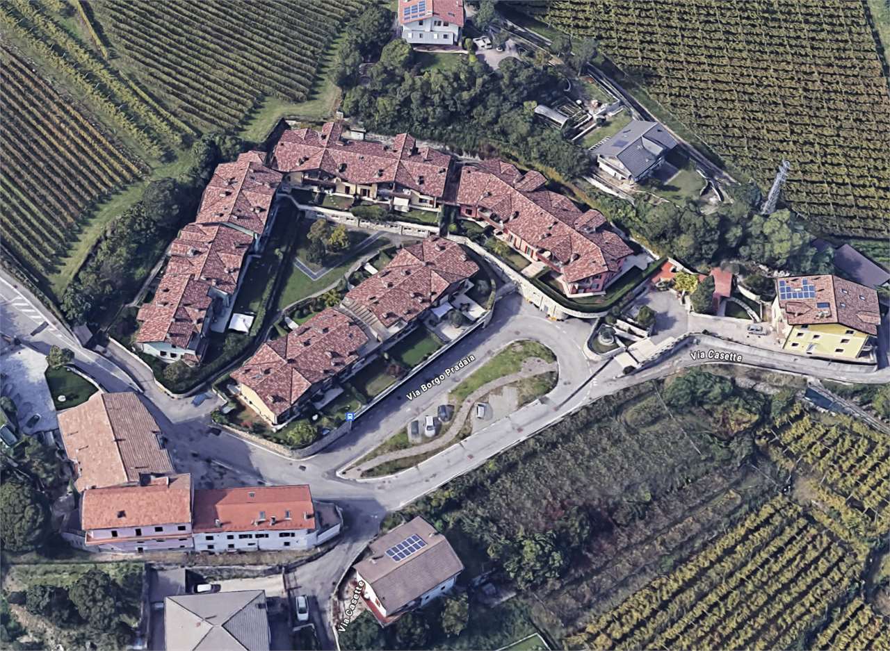 1 room Garage in Isera, Italy No. 303743