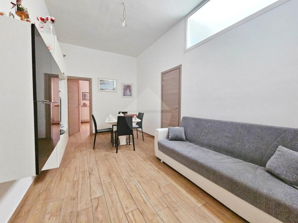 3غرفة شقة في Palo del Colle, Italy رقم 290757