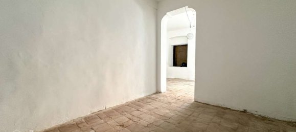 1 bedroom Commercial property in Madrid, Spain No. 166564 16