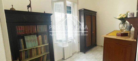 3 bedrooms Villa in Viareggio, Italy No. 329239 8