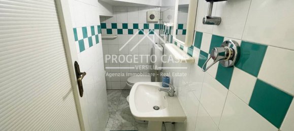 3 bedrooms Villa in Viareggio, Italy No. 329239 21