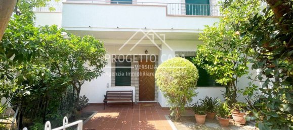 3 bedrooms Villa in Viareggio, Italy No. 329239 16