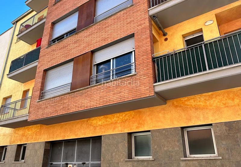 3 bedrooms House in Salt, Spain No. 237334