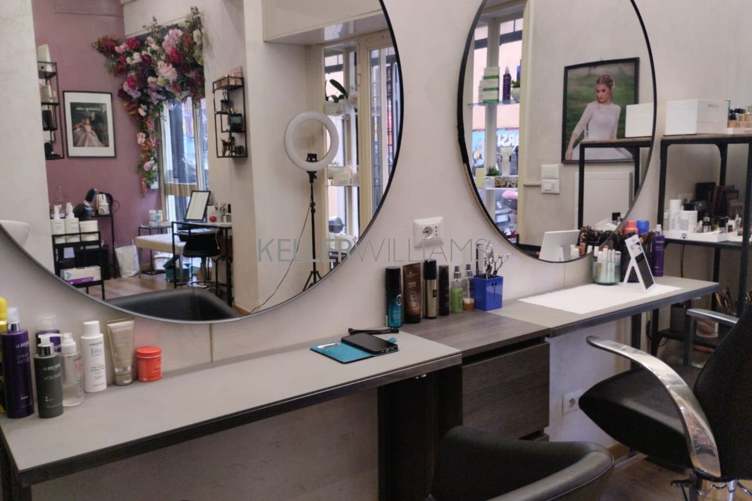 61m² Commercial property in Rome, Italy No. 372240