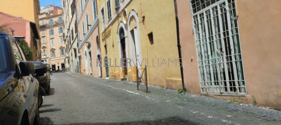 61m² Commercial property in Rome, Italy No. 372240 14