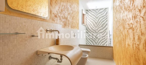 4 غرف نوم فيلا في Lucca, Italy رقم 333989 28