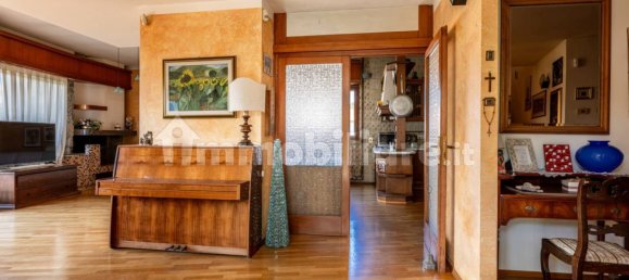 4 غرف نوم فيلا في Lucca, Italy رقم 333989 5