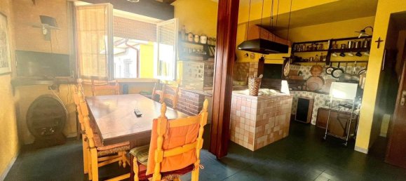 8 rooms Apartment in Massarosa, Italy No. 93055 17