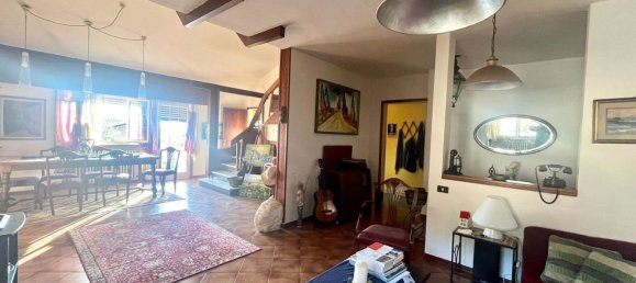 8 rooms Apartment in Massarosa, Italy No. 93055 20
