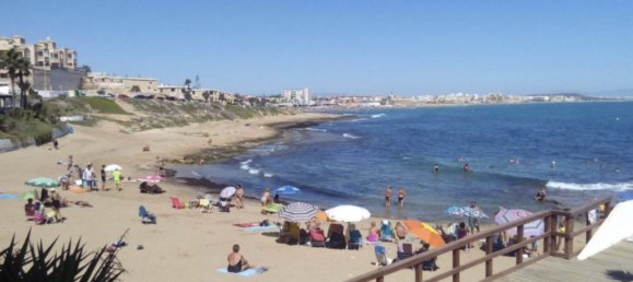 Apartamento de 2 dormitorios en Torrevieja, Spain No. 151956 13