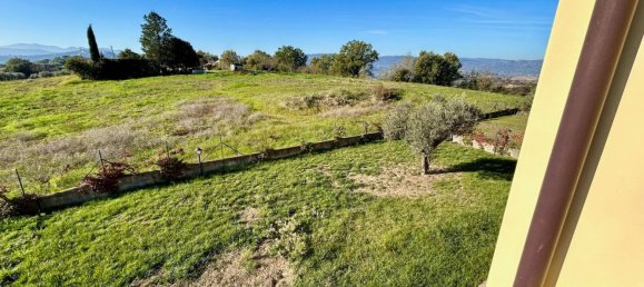 5 bedrooms House in Todi, Italy No. 358126 16