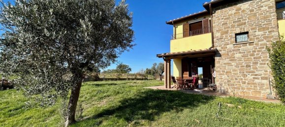 5 bedrooms House in Todi, Italy No. 358126 2