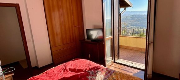 5 bedrooms House in Todi, Italy No. 358126 10