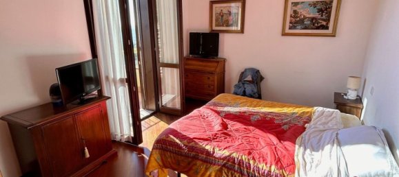 5 bedrooms House in Todi, Italy No. 358126 9