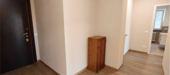 1 bedroom Apartment in Borgomanero, Italy No. 273215 4